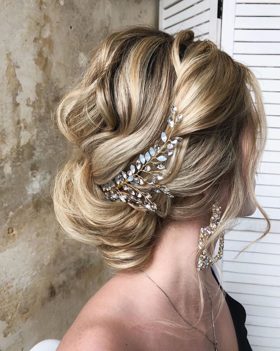 @kathifloris.bridalstylist [IG]