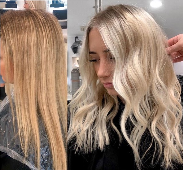 Capelli lunghi lisci ondulati con sfumature bionde ghiaccio