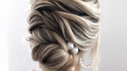 Capelli lunghi intrecciati morbidi