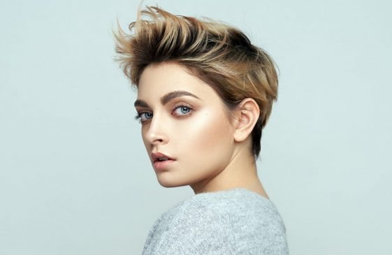Taglio-di-capelli-super-corto